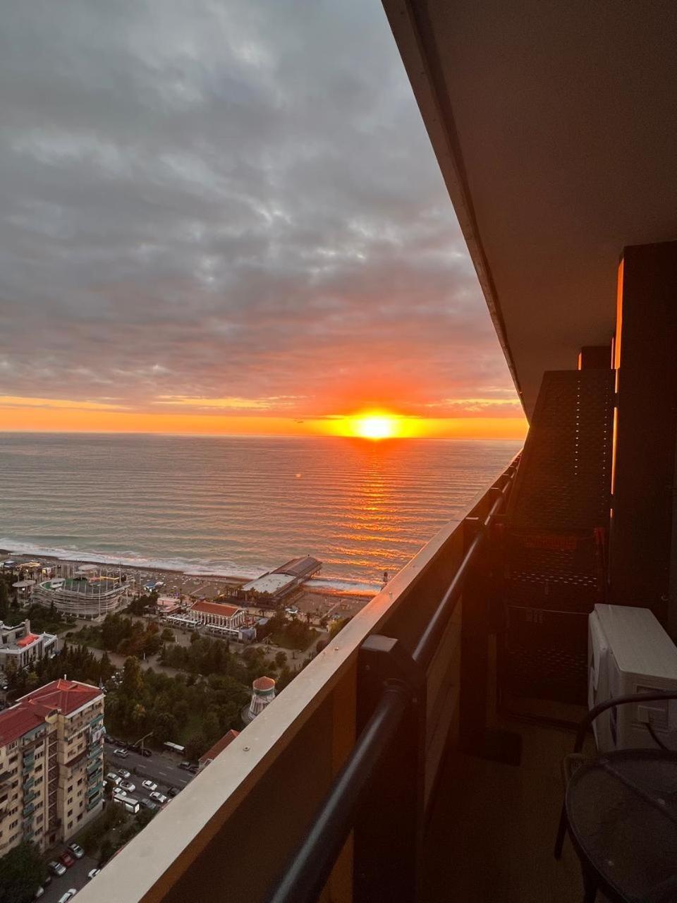 Orbi City Seaview Batumi Zewnętrze zdjęcie